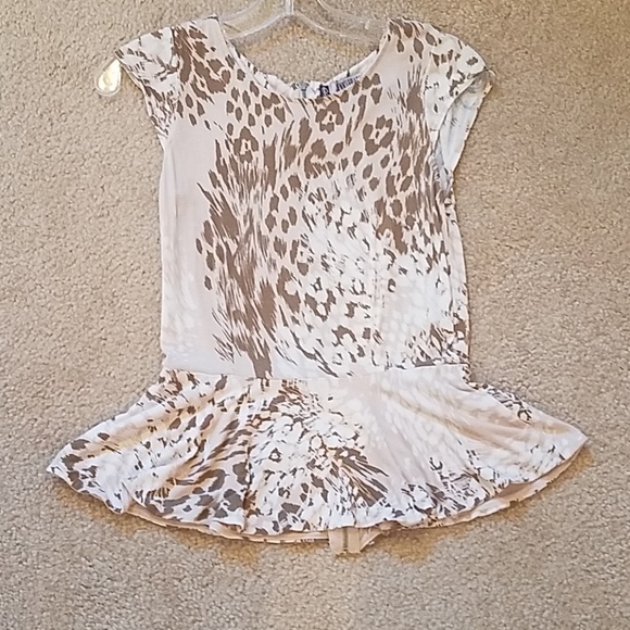Jennifer Lopez Animal Print Top w/ back zipper XS - Picture 3 of 7